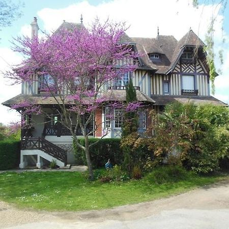 Maison D'Hotes Il Etait Une Fois Pont-Évêque Екстериор снимка