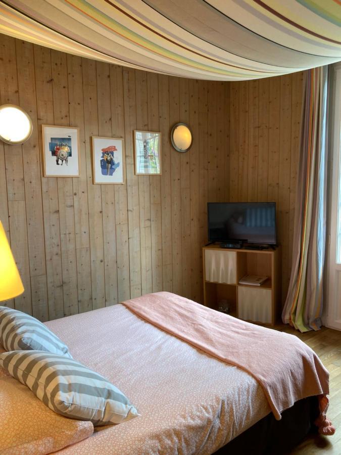 Maison D'Hotes Il Etait Une Fois Pont-Évêque Екстериор снимка