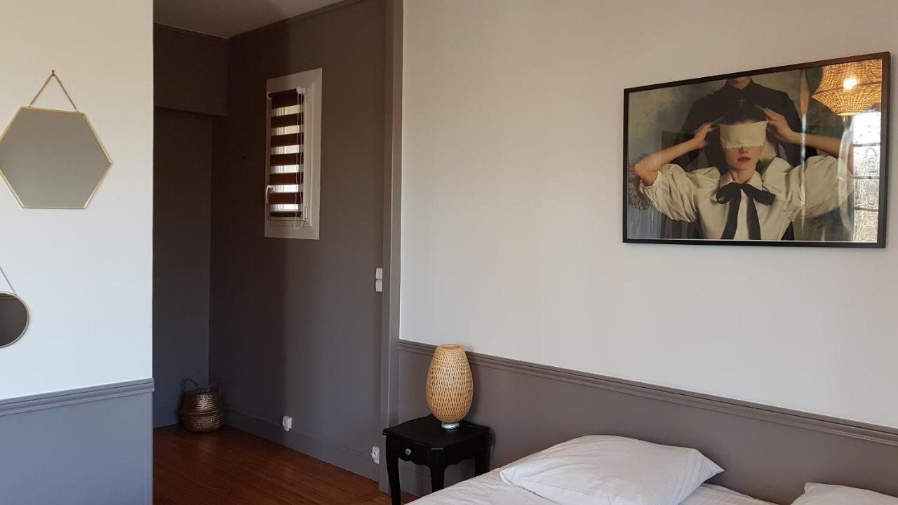 Maison D'Hotes Il Etait Une Fois Pont-Évêque Екстериор снимка